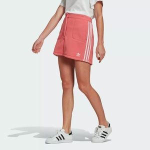 Adidas Adicolor Classics Polar Fleece Pink Skirt GN2801 Women’s Sz S NWT.